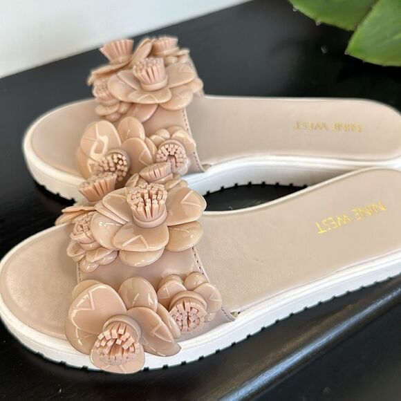 New Nine West NWRelly slip on sandal slide floral women’s 7 M neutral with box - Picture 7 of 8